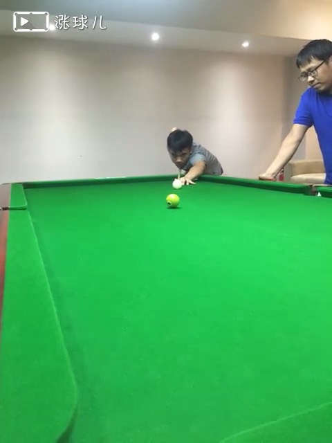 三个级别的出杆，都能下球但稳定性不一样@王桁—台球教练 @新锐台球学院