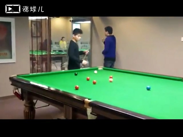 09年和丁俊晖练球时的视频