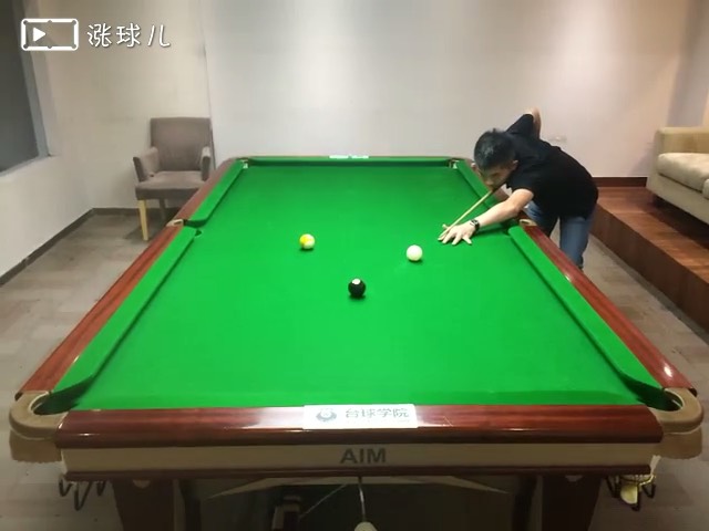 #进阶练习业余二级#题11：15度角低杆走位