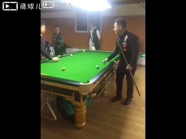 郑宇伯、石汉青练球