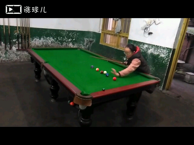 左手弯曲一点老觉得不习惯，还得适应。